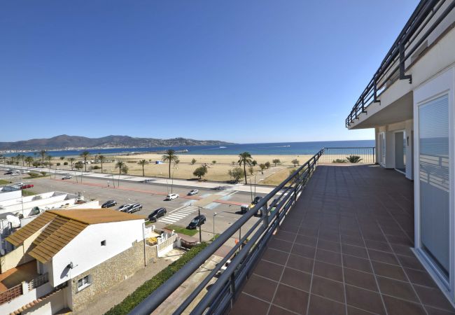 Apartamento en Empuriabrava - ILA07 BAHIA