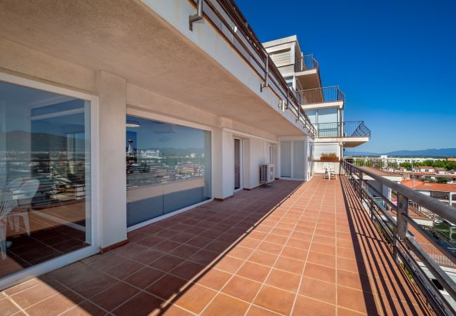 Apartamento en Empuriabrava - ILA07 BAHIA