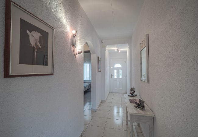 Villa en Empuriabrava - LV22 CAP RAS