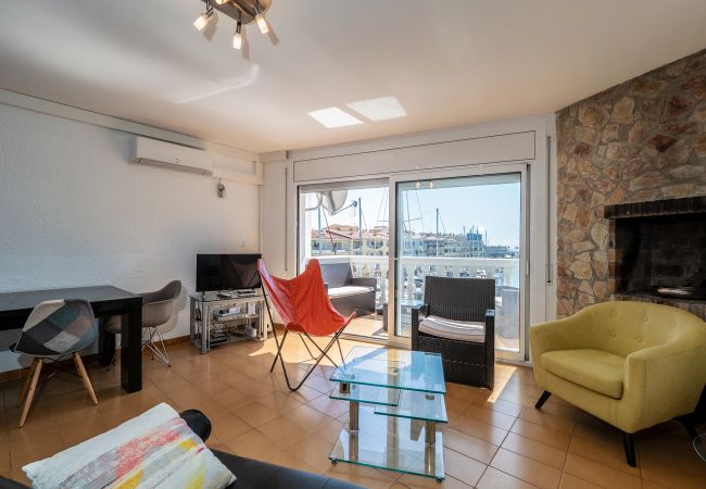 Apartamento en Empuriabrava - ILA25