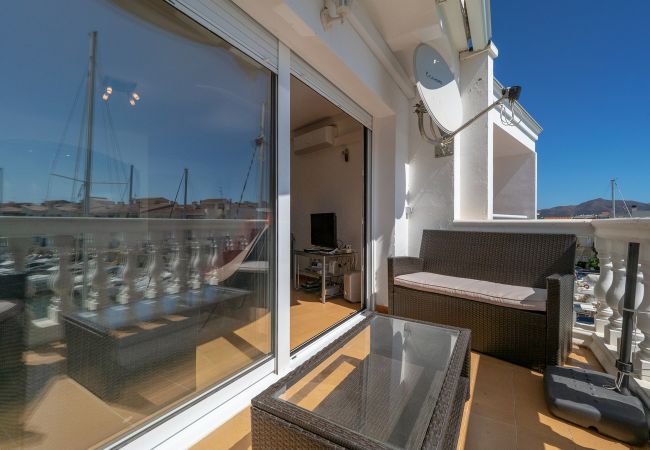 Apartamento en Empuriabrava - ILA25