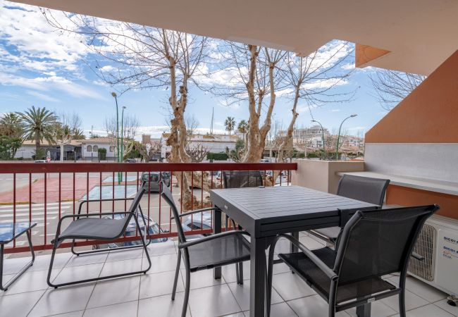 Apartamento en Empuriabrava - ILA30 POBLAT TIPIC