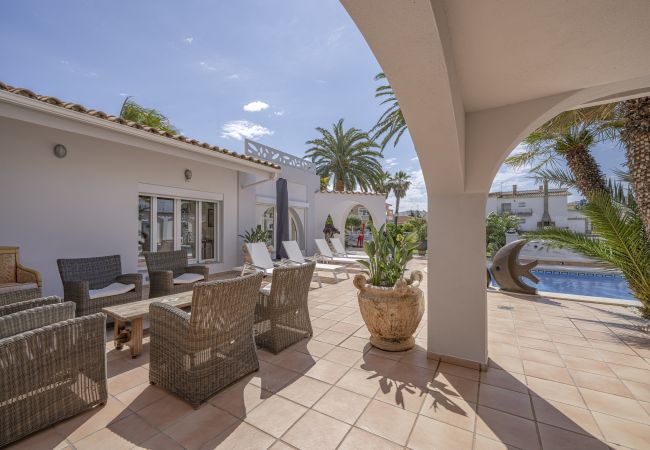 Villa en Empuriabrava - LV34 carmenço