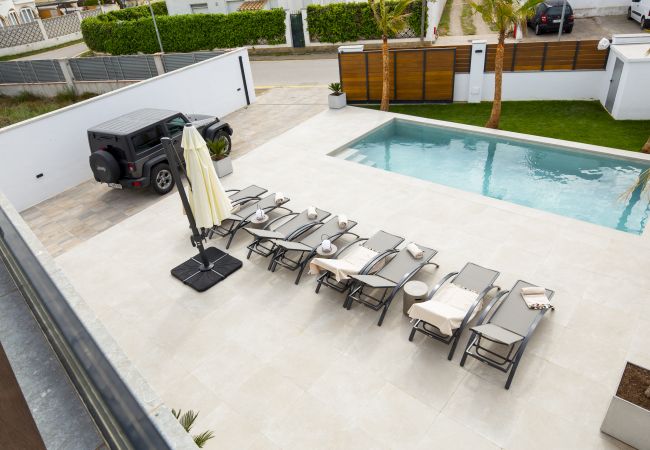 Villa en Empuriabrava - ILV09