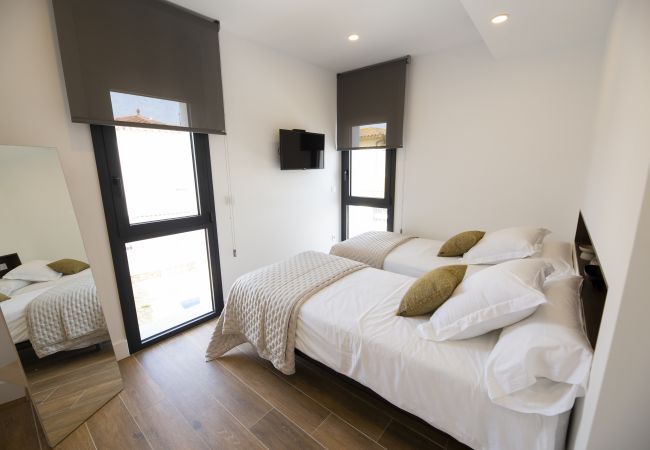 Villa en Empuriabrava - ILV10
