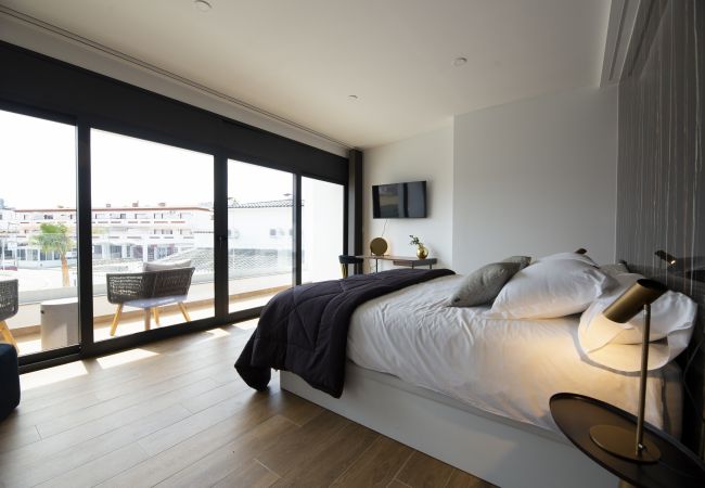 Villa en Empuriabrava - ILV10