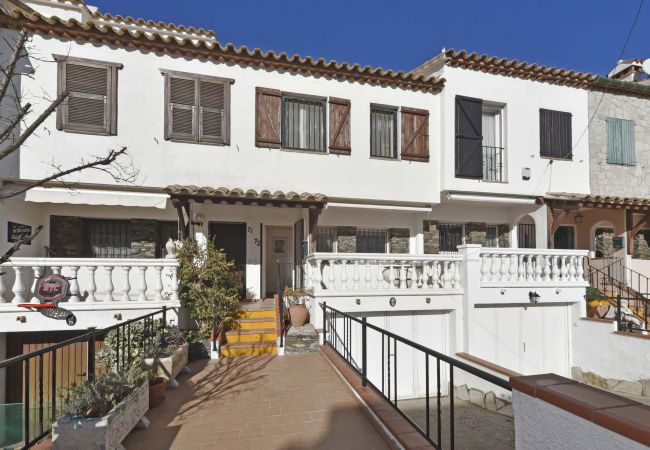 Casa adosada en Empuriabrava - LV36 PORT RHODAS