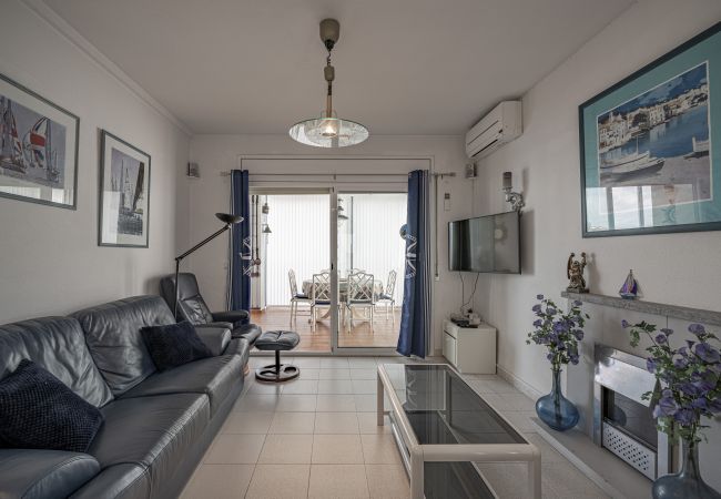 Apartamento en Empuriabrava - ILA35