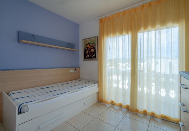 Villa en Empuriabrava - LV15 REQUEESENS