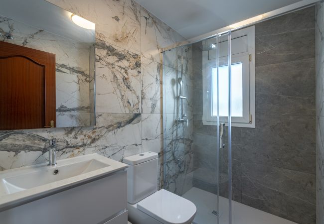 Villa en Empuriabrava - LV15 REQUEESENS