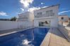 Villa en Empuriabrava - LV15 REQUEESENS