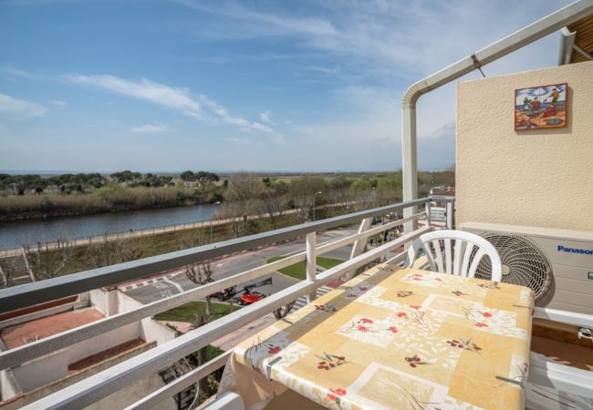 Apartamento en Empuriabrava - ILA23 DELTA MUGA PARCK