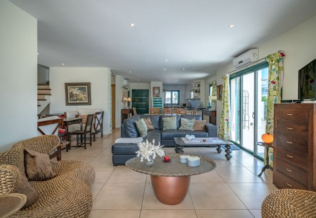 Villa en Empuriabrava - LV38 NOGUERA