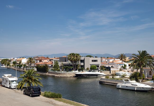 Casa adosada en Empuriabrava - LV40 PORT EMPORDA