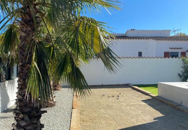 Villa en Empuriabrava - ILH03 MONTSENY