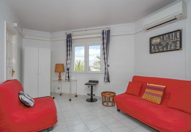 Apartamento en Empuriabrava - ILA04