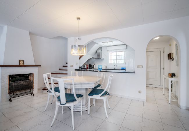 Villa en Empuriabrava - LV05 LIOBREGAT