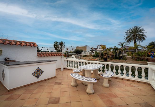 Villa en Empuriabrava - LV05 LIOBREGAT