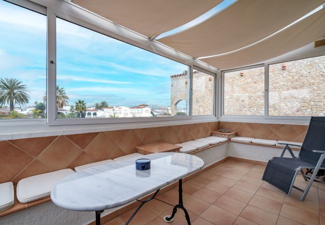 Villa en Empuriabrava - LV05 LIOBREGAT