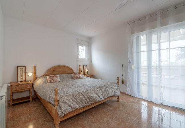 Villa en Empuriabrava - LV05 LIOBREGAT