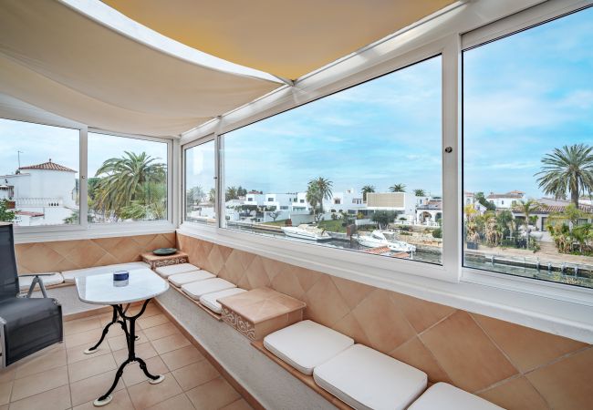 Villa en Empuriabrava - LV05 LIOBREGAT
