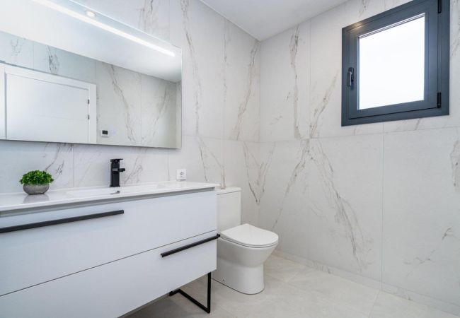 Villa en Empuriabrava - LV42 CARMENCO 67