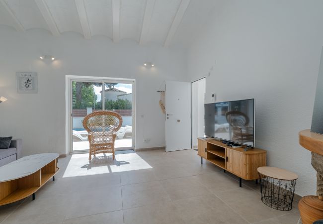 Casa en Empuriabrava - ILV01 MONTGRI