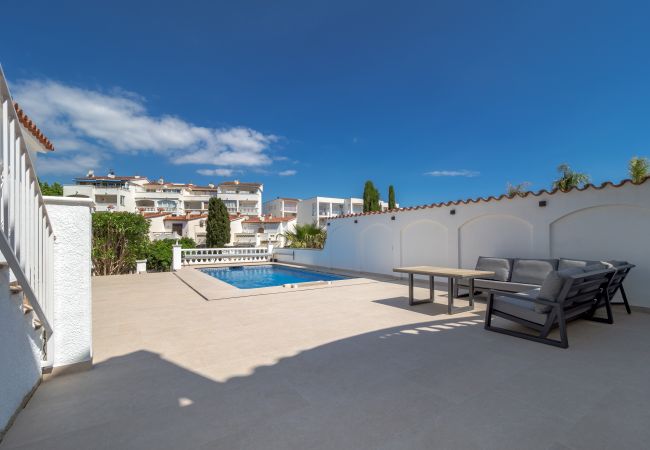 Casa en Empuriabrava - LV14 FRANCOLI