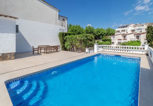Casa en Empuriabrava - LV14 FRANCOLI