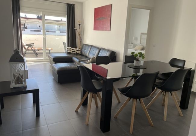 Apartamento en Empuriabrava - ILA24
