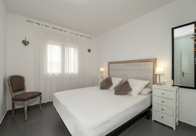 Apartamento en Empuriabrava - ILA24