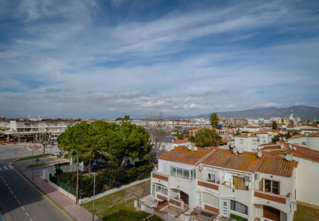 Apartamento en Empuriabrava - ILA15
