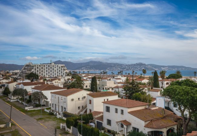Apartamento en Empuriabrava - ILA15