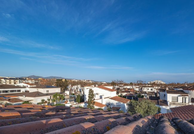 Casa en Empuriabrava - ILV03 MONTSENY