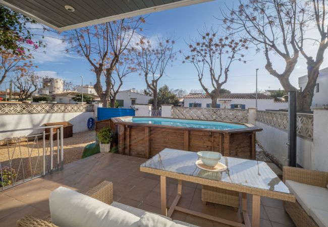 Casa en Empuriabrava - ILV03 MONTSENY